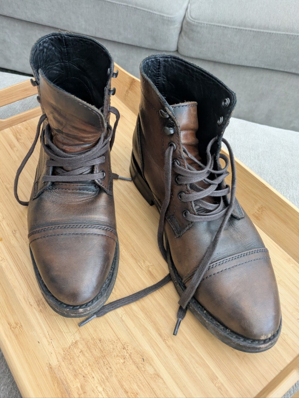 Women's Size 8.5 Thursday Boots - Captain